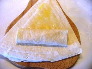 Триъгълни кори за баница – Ядките