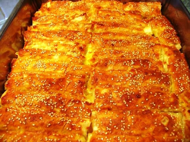 Триъгълни кори за баница – Ядките